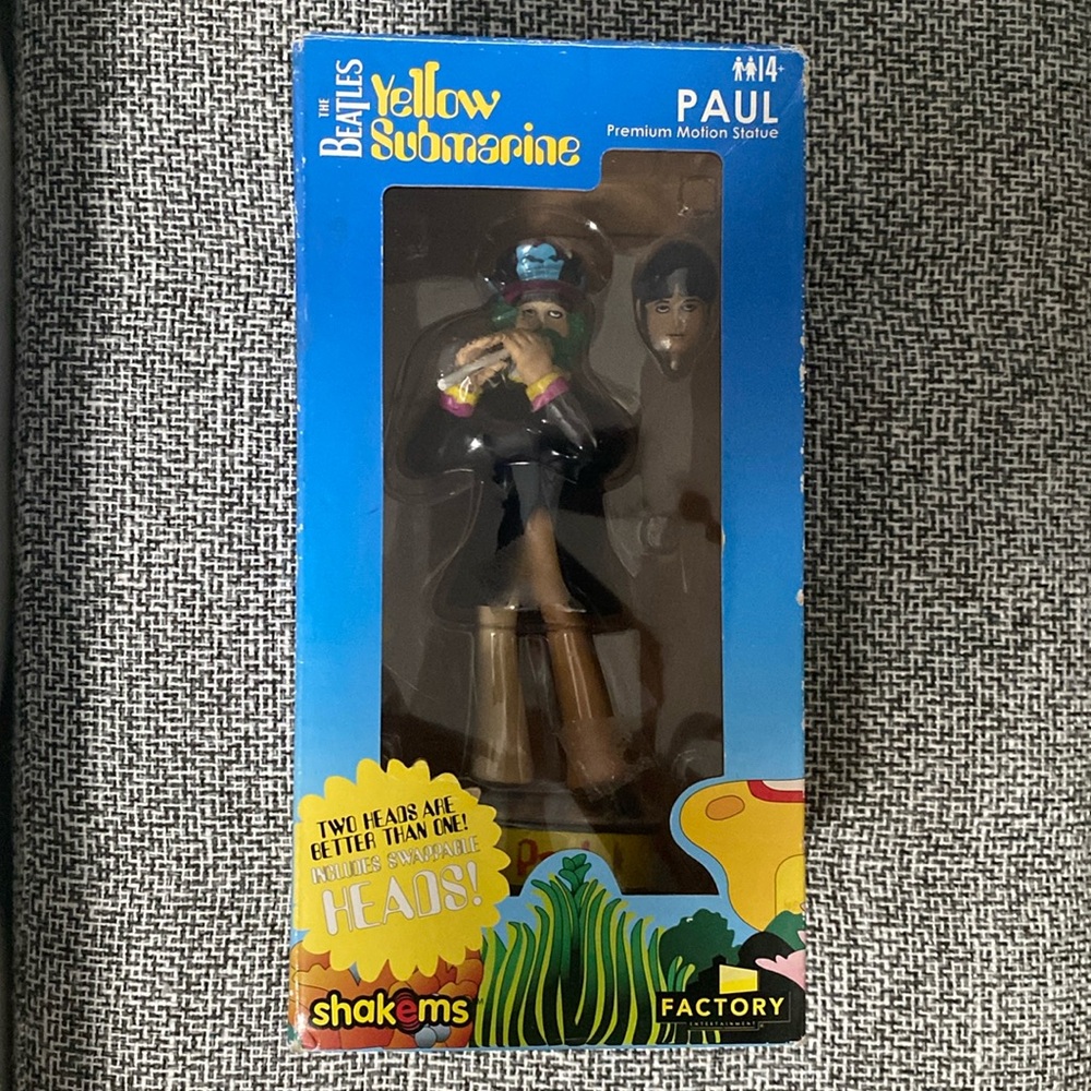 The Beatles, Yellow Submarine - 7" Paul McCartney Premium Motion Statue - Opened
